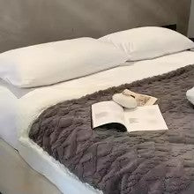 Winter Lamb Wool Double-Sided Flannel Blanket