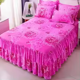 Modern Soft Bedding Set – Skin-Friendly & Stylish